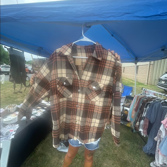 Flannel shacket - Picture 1 of 1